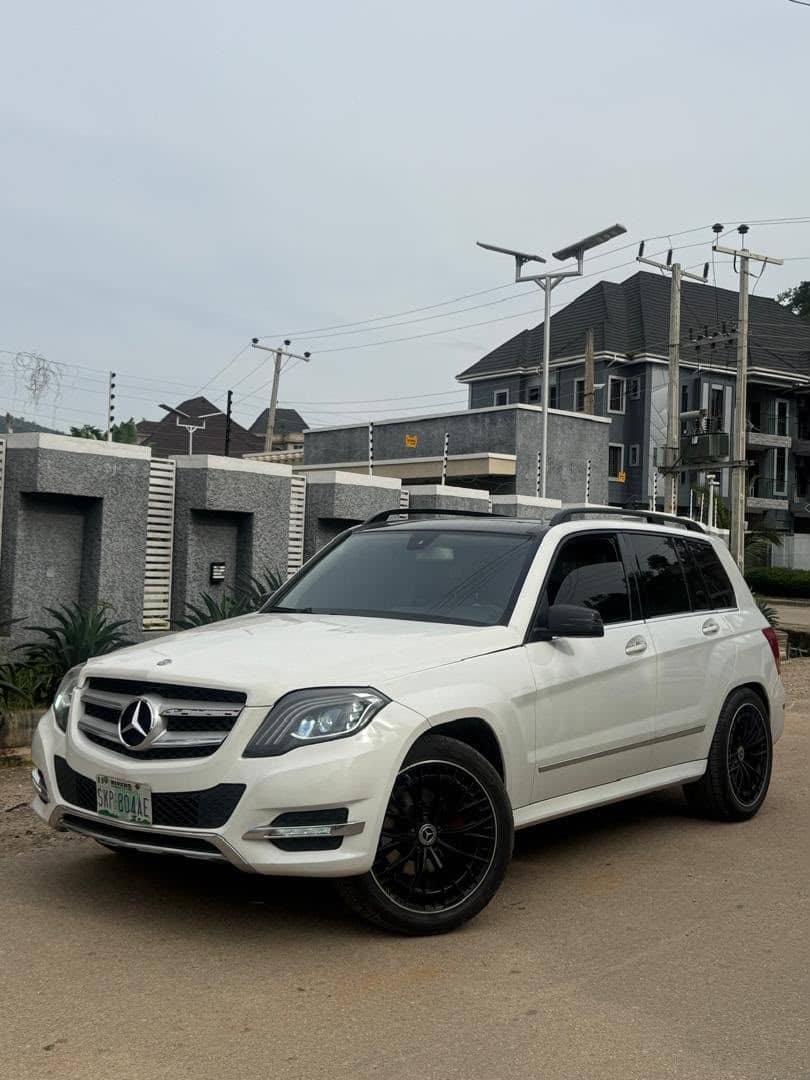 Psaater's tweet photo. Distress sale 2014 model GLK 350 available with me car must go today 9.8m https://t.co/rOnHurm71G