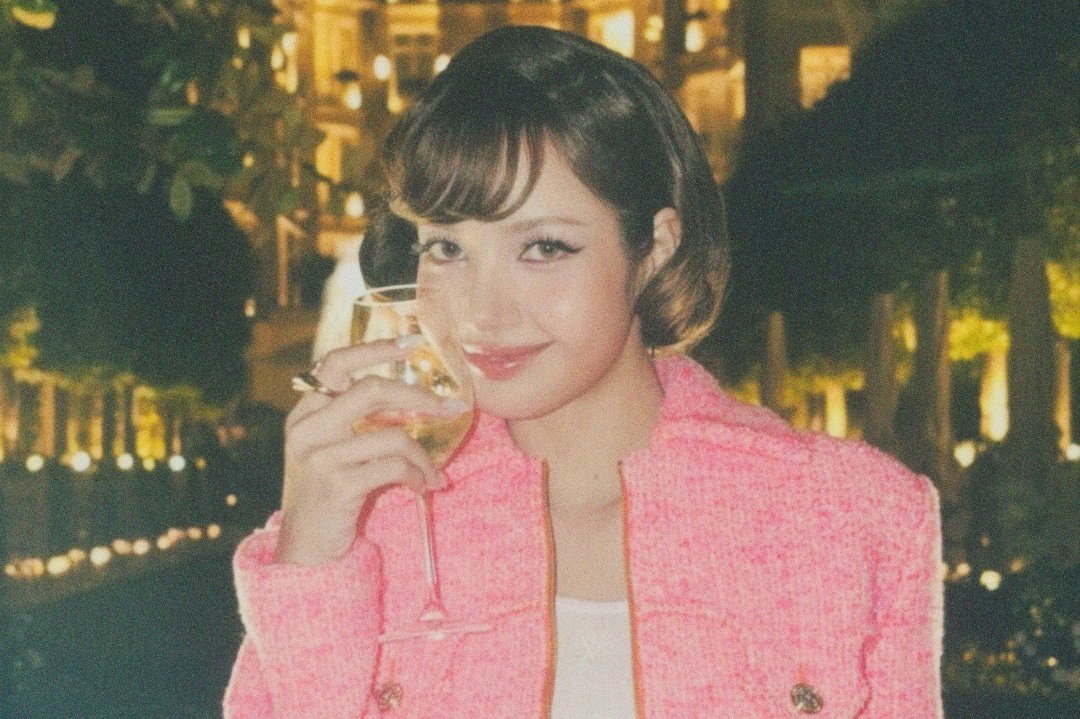 lalicesque's tweet photo. ✿ https://t.co/4MLqa5jHnv