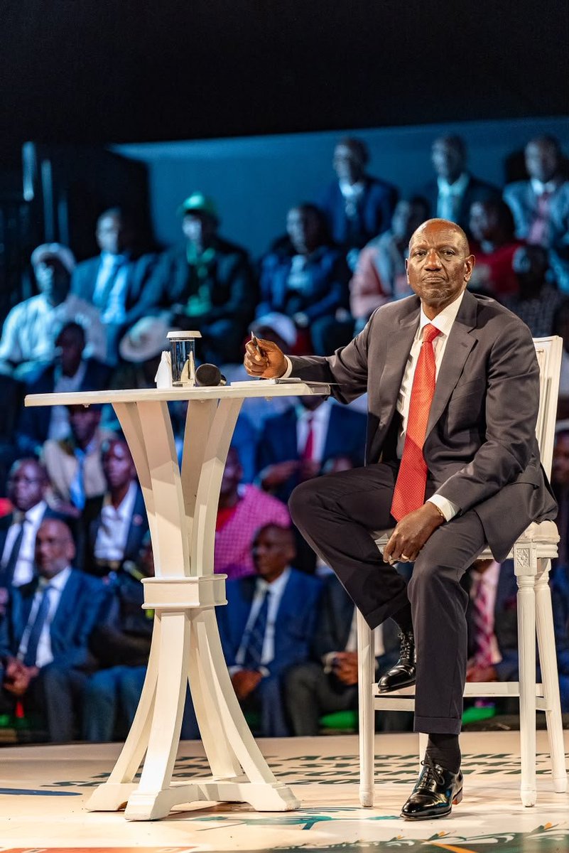 HonJNyakundi's tweet photo. Presidential Town Hall at the Agriculture &amp; Food Security Summit at Jamhuri Park Showground, Nairobi led by President William Ruto. https://t.co/FCQGHgxlTw