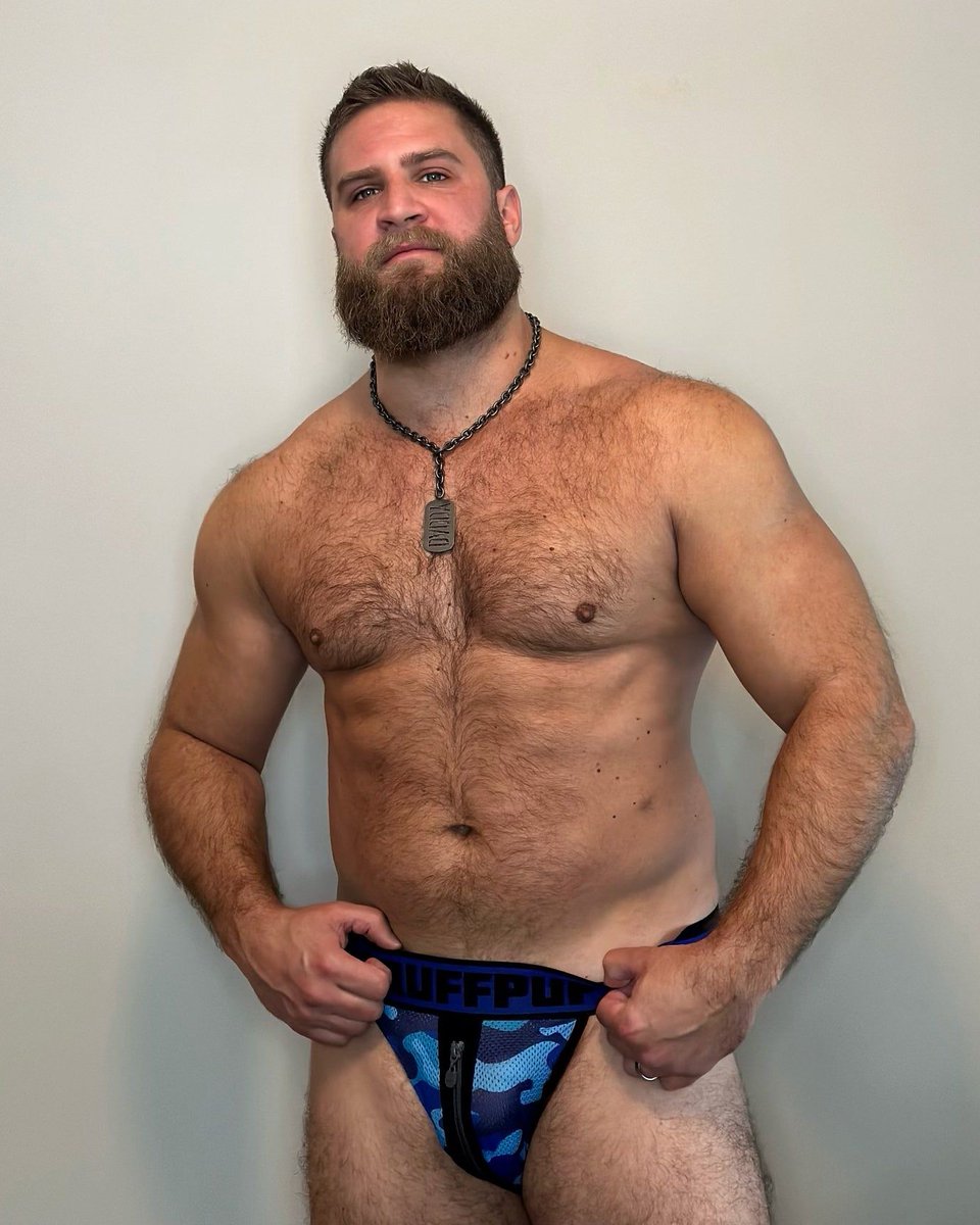 Gruffpup's tweet photo. Choke Chains - Pick Daddy, Boy, Woof, Bear, Cub, Top, Bottom, or Vers ➡️ https://t.co/nguwhZxYiA ⬅️ The Easy Release Zipper Jockstrap ➡️ https://t.co/FTbyJPDw8I ⬅️ The Stud: Instagram's ggeet1 #beard #handsome #woof #muscle #bear #bearded #muscular #bigbeard #handsomeman https://t.co/GsPCDh8cce