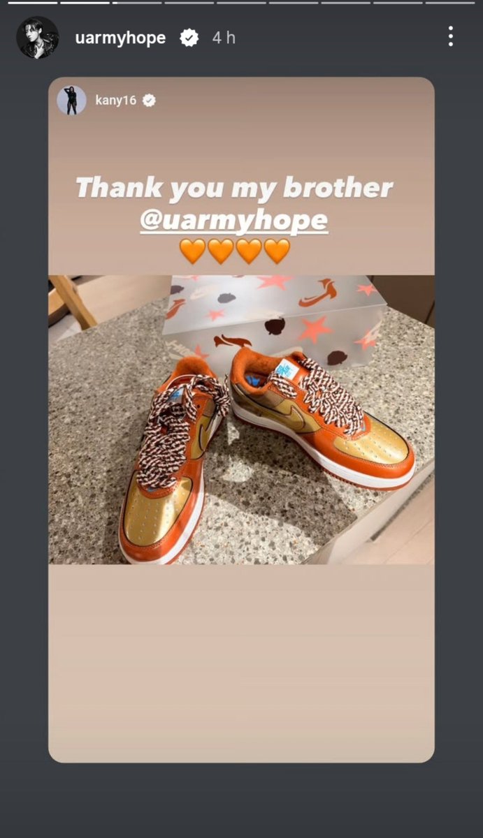 thvhobies's tweet photo. hobi tipo gracias por su compra y por su confianza más clientes satisfechos, no sé queden sin los suyos tengo pedido abierto chicas JAJJAJAJ https://t.co/mOvV60lIyu