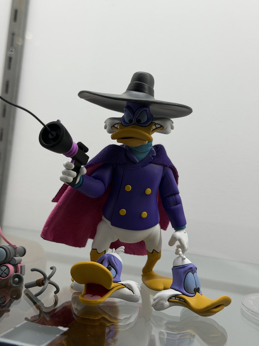 FigureReport's tweet photo. @NECA_TOYS Darkwing Duck Reveal at NYCC 2026 https://t.co/hlsAjNYmk0