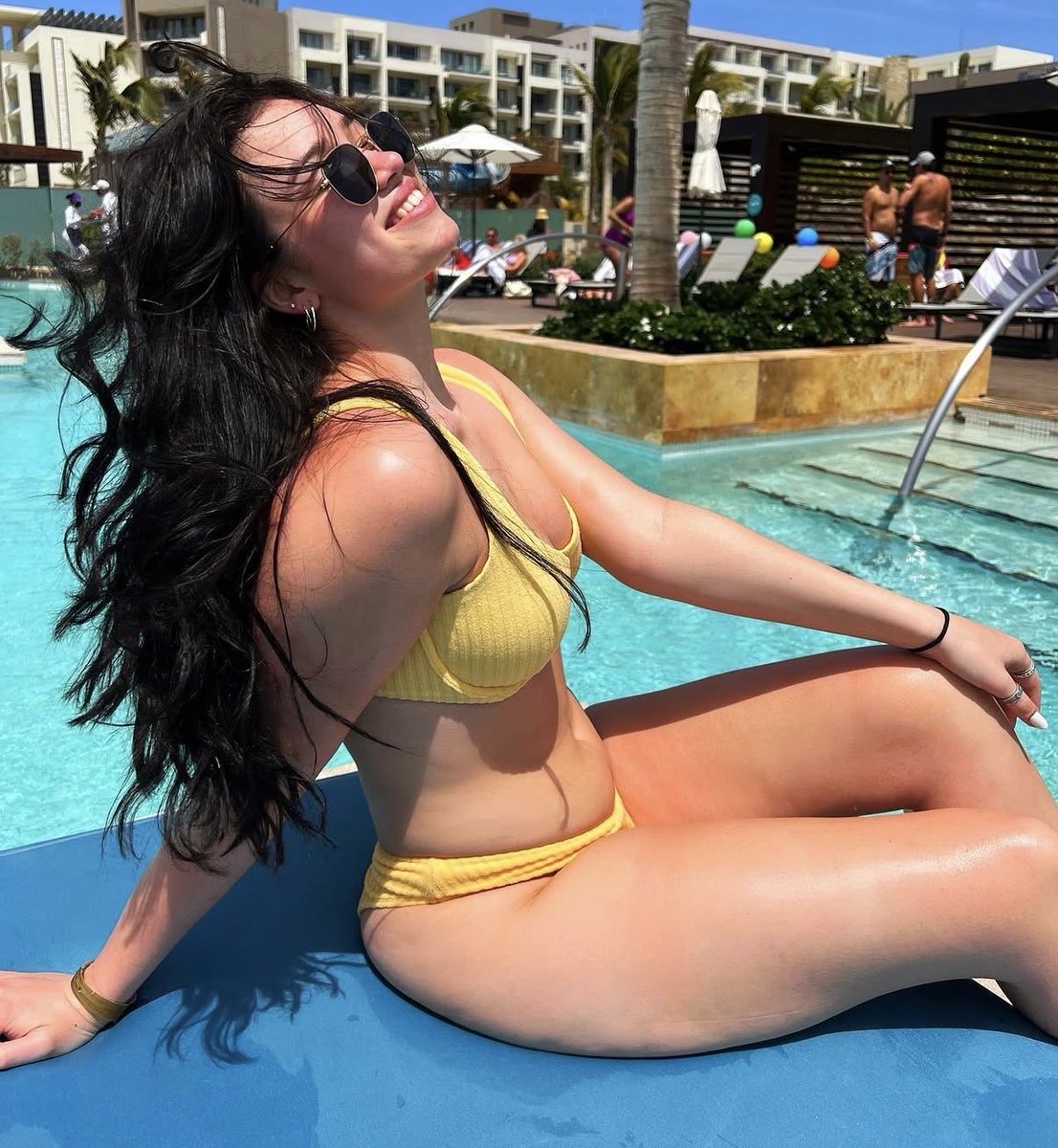 CurvySorority's tweet photo. Alena | South Carolina https://t.co/We5zSH0BBj