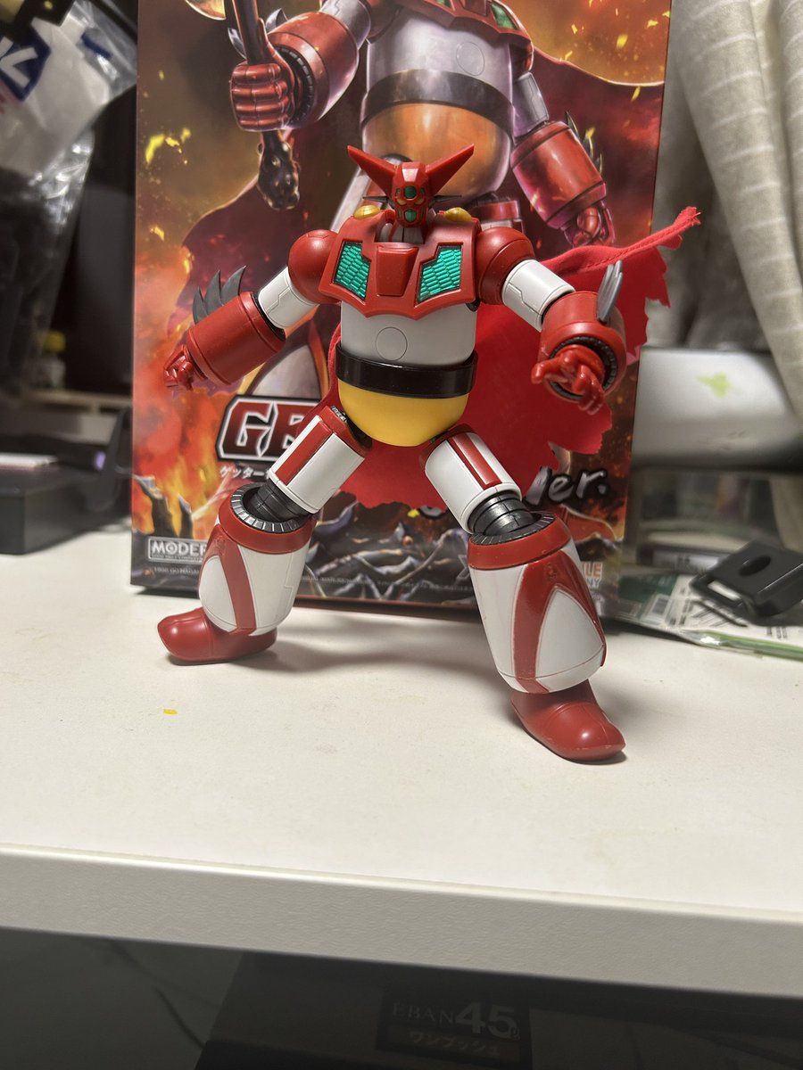 765gakuen's tweet photo. やっぱみんな同じポーズで飾るんすねぇ https://t.co/klNqy9XjUQ