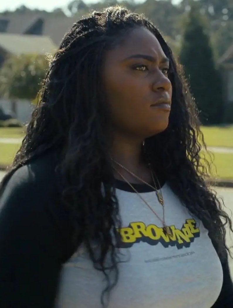 gladbloods's tweet photo. Shoutout black lesbians happy you day 🧡🤍🩷 https://t.co/00OqMM0R0z