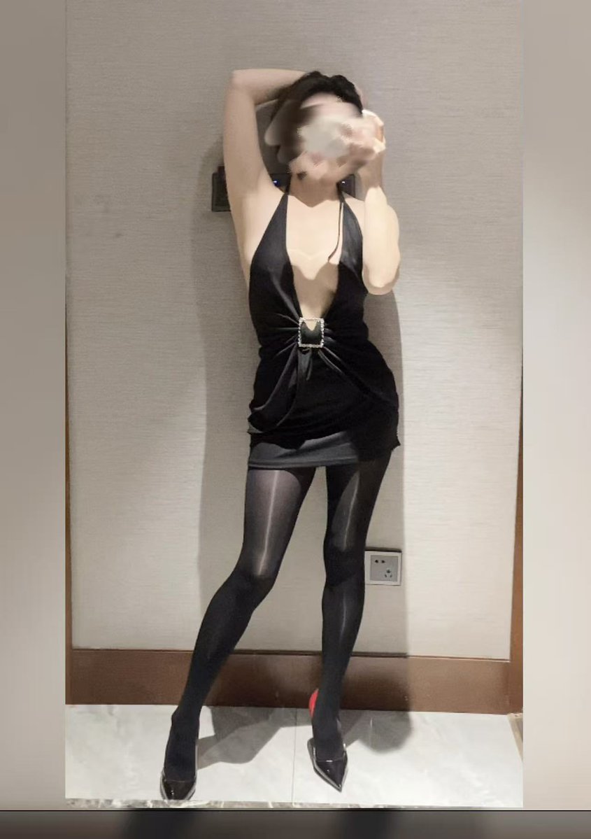 pantyhoses0971's tweet photo. 榨汁机🤪 https://t.co/n62PKA50C8