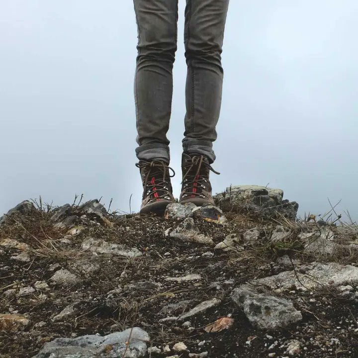 ZallM31's tweet photo. No dead from out the grave then sought to soar.😟😘😛 https://t.co/d45UMvyCBw