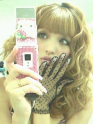 thepinkernet's tweet photo. megumi ikeda’s blog pics (2009-2010) ₊˚⊹♡ https://t.co/W0i9dK65YH