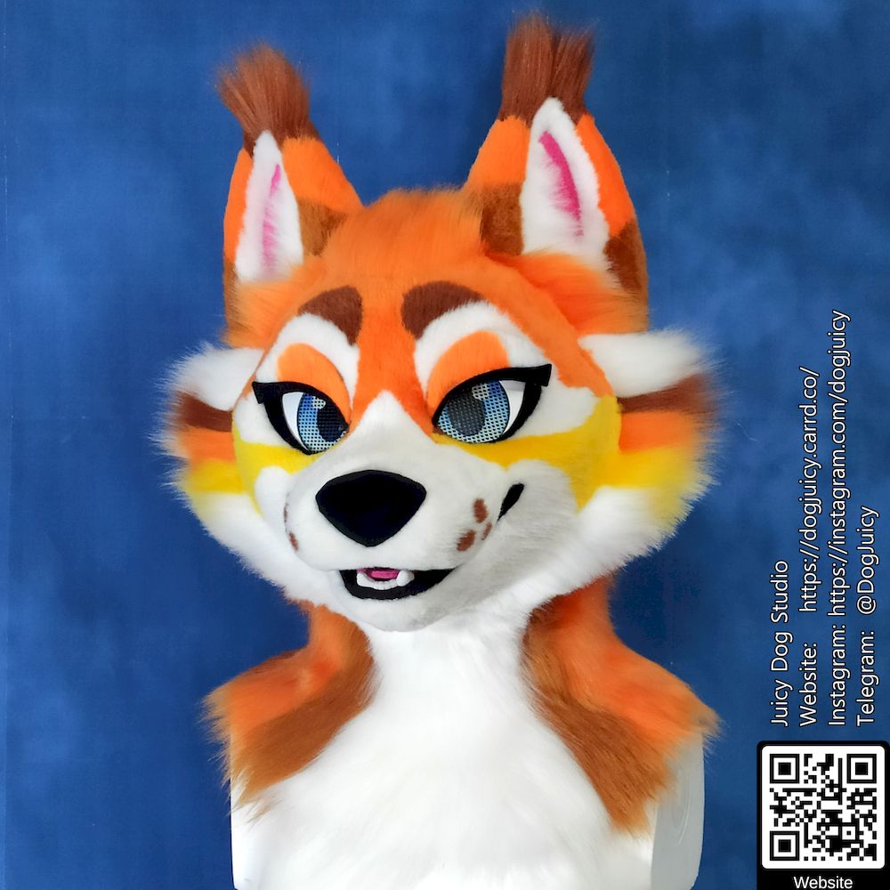 dog_juicy's tweet photo. 🍂🍬 Autumn Candy is now up for sale on @TheDealersDen! 🧡✨
A bright, sweet and super cute orange premade, perfect for adding some color to your autumn! 🦊💖
#dogjuicy #furry #fursuit #fursuitmaker #fursuitphoto #furryfandom #fursuitpartial #fursuitforsale #fursuitsale https://t.co/22KXNCkaVG