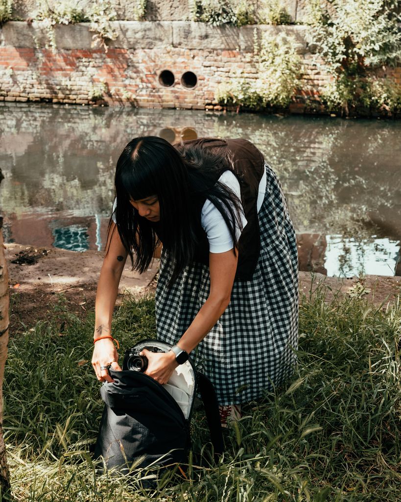 ProperMag's tweet photo. Out &amp; About with Annie Feng and Peak Design

https://t.co/6hbLBRVBiE https://t.co/Hgkpzm2kPH