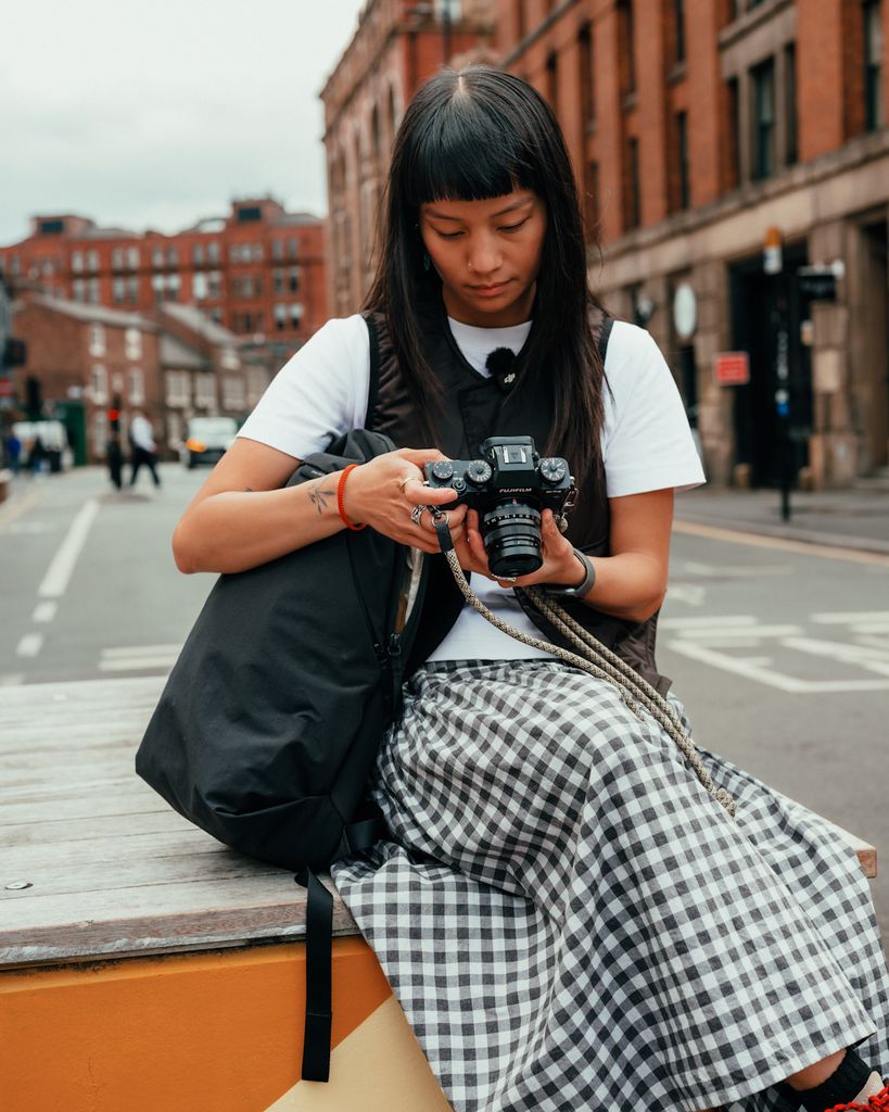 ProperMag's tweet photo. Out &amp; About with Annie Feng and Peak Design

https://t.co/6hbLBRVBiE https://t.co/Hgkpzm2kPH