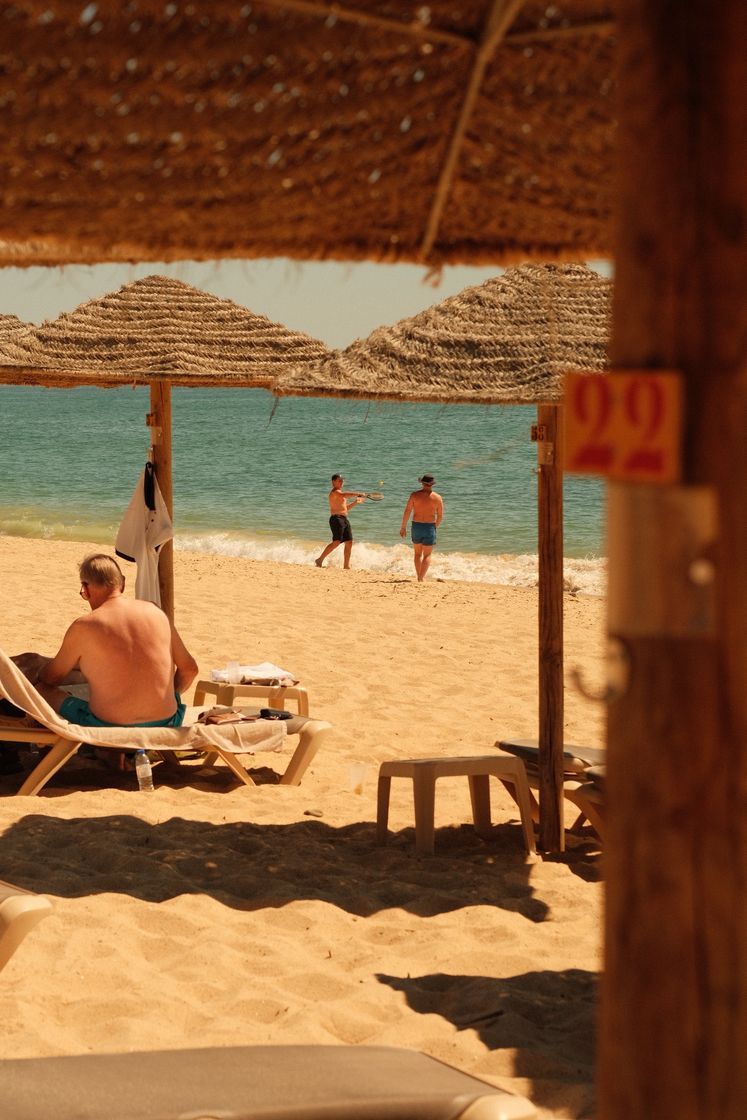 Picfair's tweet photo. 'Beach Relaxation' by Tusk

📷: https://t.co/cDeQMhEq36

#Picfair

_

Create your Picfair store today and join over 1,000,000 #Photographers selling their photos with their own website!
_

#photo #photooftheday https://t.co/YRsOfjiHfe