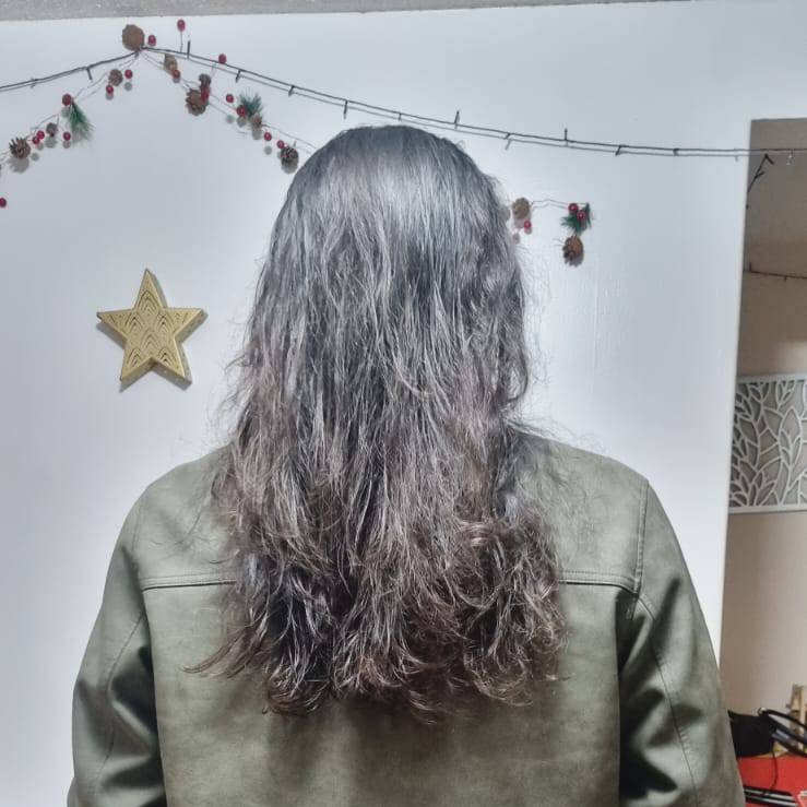 Just_EMT_'s tweet photo. Por cierto.
Mi hermosa melena hace unos dias (Ya le tocaba despunte lo se, pero igual no chinges loquito del centro):
Mi hermosa melena despues del chicle... : https://t.co/F2veSPqqVe