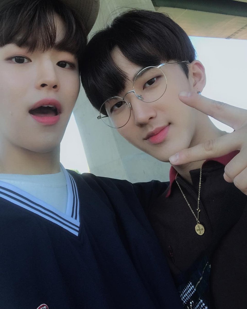 sausagewatertea's tweet photo. I FUCKING LOVE SEUNGBIN https://t.co/MmQPl8x2eQ