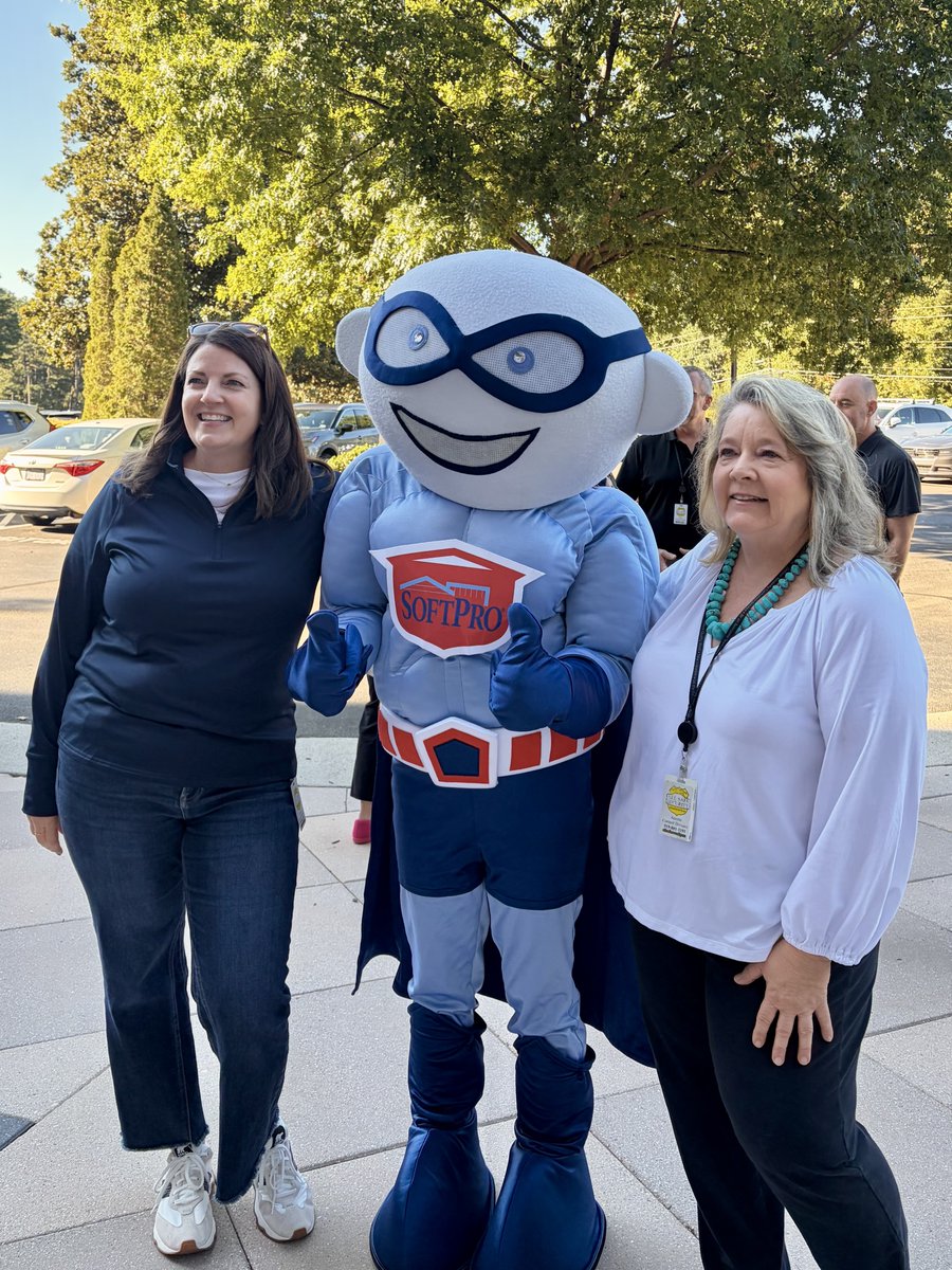 SoftProSoftware's tweet photo. Fourteen years. One amazing team.🎉 Our employees came together yesterday to celebrate SoftPro being named a @trianglebizjrnl 2026 Best Places to Work for the 14th year. Thank you to our employees and amazing customers for helping make SoftPro a truly great place to work.🏆 https://t.co/IpQC36xKT1