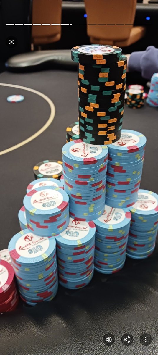 Scott_did_does's tweet photo. 2022 Vegas chip porn from when I used to be good at poker 😂😂 https://t.co/O70bsNKW7z