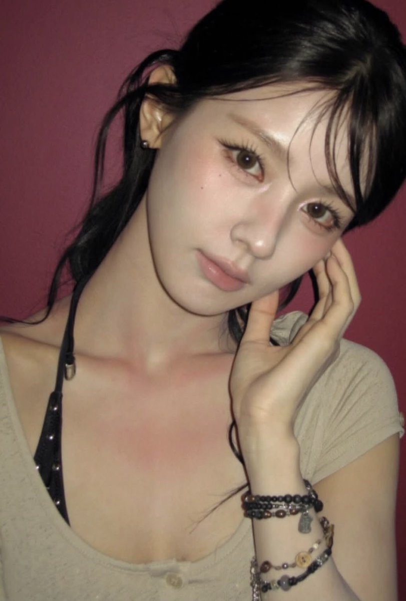 MIYEONstide's tweet photo. https://t.co/tMQTUfmxVQ