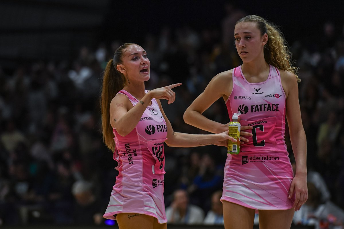 Pulse_Netball's tweet photo. “Look, it’s literally the ONLY place in London to watch the NSL this season!” 👈🏟️

Who’s ready to lock in their Copper Box Arena seats for 2027? 🎟️

#LondonPulse #FeelThePulse #LondonsCalling #NSL2027 https://t.co/DUEu2lqU6w