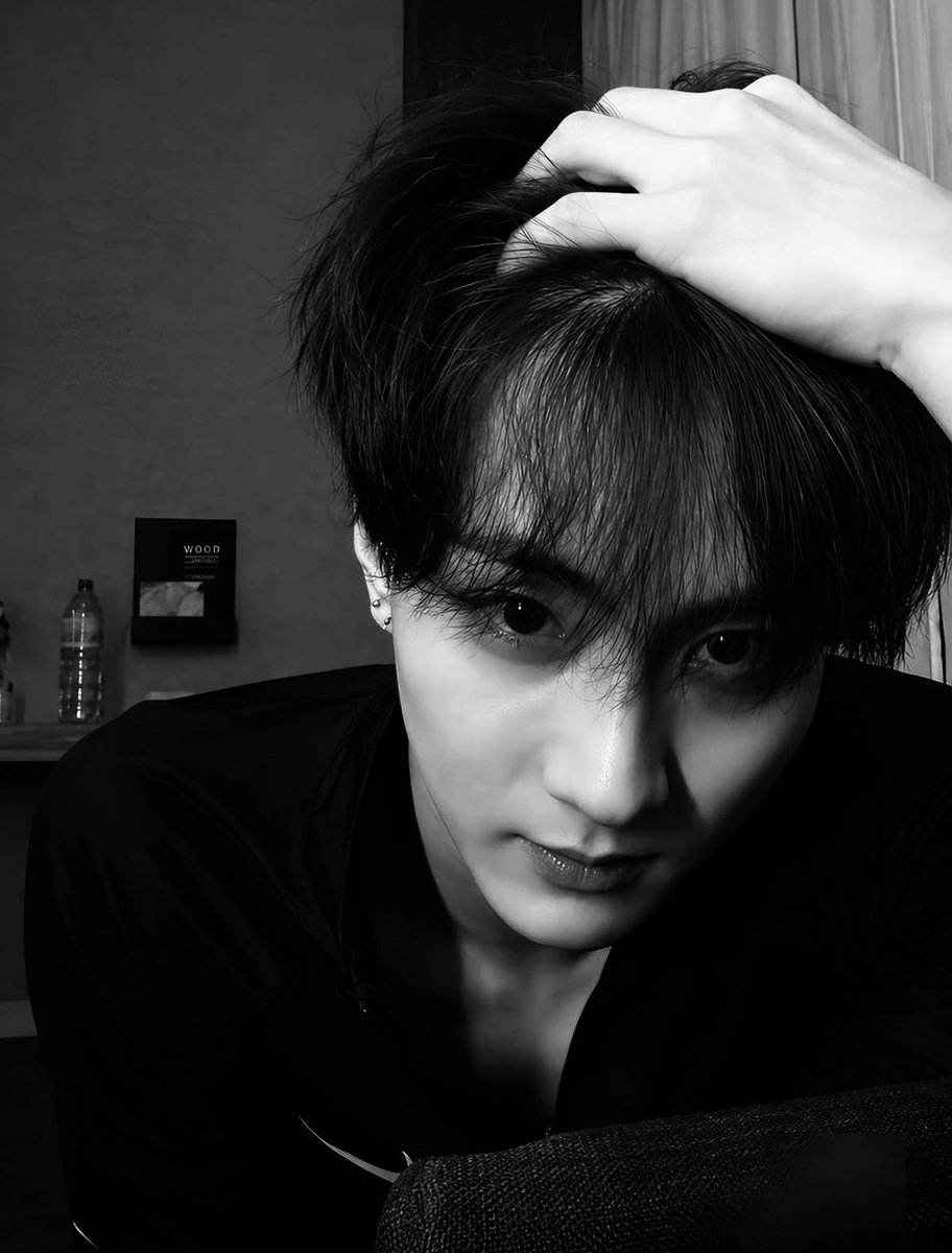 jungwonvarsx's tweet photo. https://t.co/Q6BmVra65o