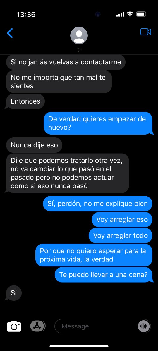 LemonLeafTea_'s tweet photo. No fumo pero por lo menos puedo hecharme un angst y frótalo en la herida 🚬
#edsego https://t.co/TCSqm9LFyI