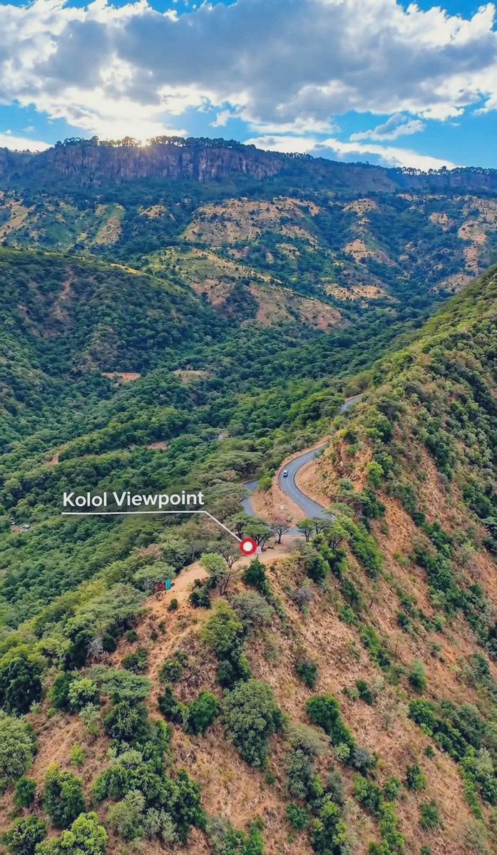 Kapyoseiin's tweet photo. The picturesque charm of the Iten-Kabarnet Road through the Kerio Escarpments. 

📸 Courtesy https://t.co/h3teSxtSFH