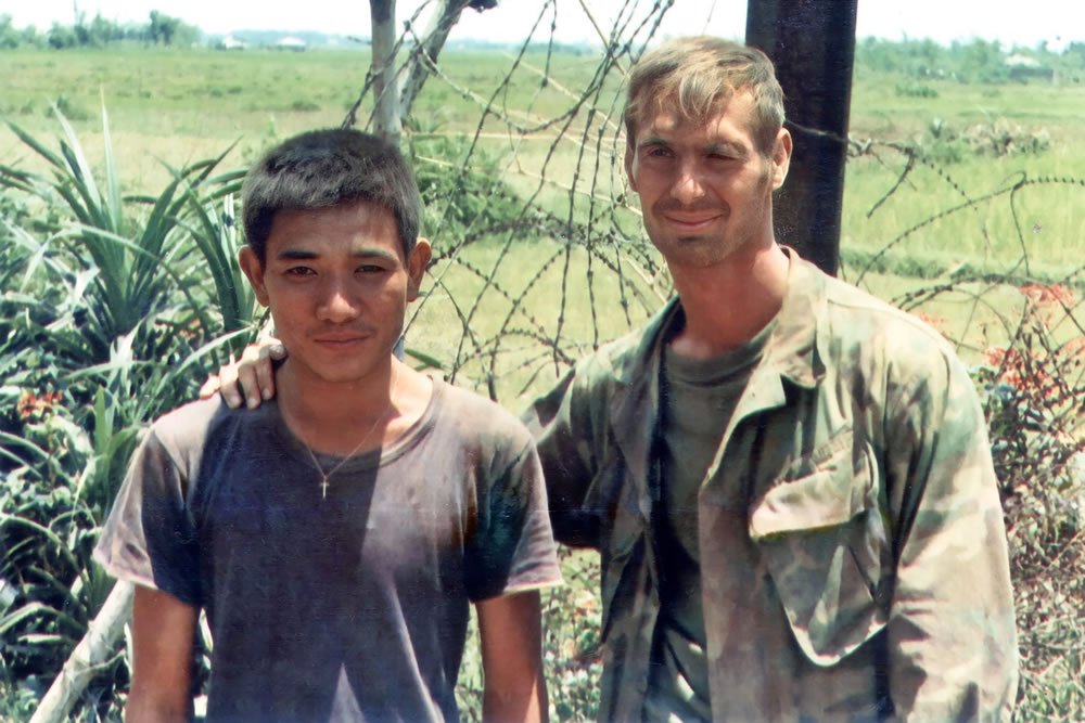 VoicesfromNam's tweet photo. April 1972. Air Force navigator Lt. Col. Iceal Hambleton is shot down behind North Vietnamese lines during the Easter Offensive. The air rescue attempts are a catastrophe. Five more aircraft are lost and at least 11 more airmen are killed trying to reach him.

So the Navy sends one SEAL, Lt. Tom Norris, with five South Vietnamese commandos, to go get him on foot.

One of them was Petty Officer Nguyen Van Kiet, a 27-year-old frogman from the South Vietnamese Navy.

They rescued one downed pilot from the river first. But as they pushed deeper to reach Hambleton, two of the commandos refused to go on. They would not risk their lives following an American to save an American.

Norris was ready to go alone. Kiet volunteered to go with him.

On the night of April 12, the two men found a deserted village, put on local fishermen's clothes, and took an abandoned sampan up the river in thick fog. North Vietnamese troops and tanks lined the shore.

They rowed right past Hambleton in the dark and came out under the Cam Lo bridge. They turned around and found him in a clump of bushes, alive but half delirious after 11 days behind enemy lines.

The sun was coming up. They hid him in the bottom of the boat under bamboo and started back downriver in daylight.

North Vietnamese soldiers spotted them and opened fire. Kiet pulled the sampan behind a riverbank and hid it while Norris called in air strikes. They made it out.

Norris received the Medal of Honor. Kiet received the Navy Cross, the only South Vietnamese sailor ever awarded it.

He later moved to Seattle, became an American citizen, and worked at Boeing for nearly 20 years.