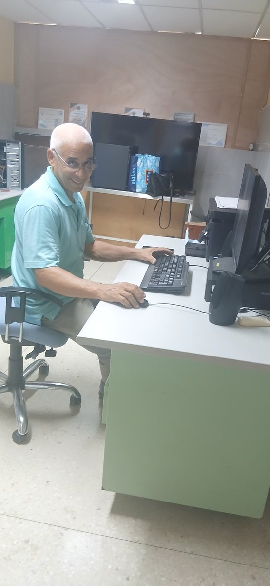 HJoaquin_Albarr's tweet photo. Proceso de informatizacion en el Hospital Joaquín Albarrán. https://t.co/xlrFiQkUK8