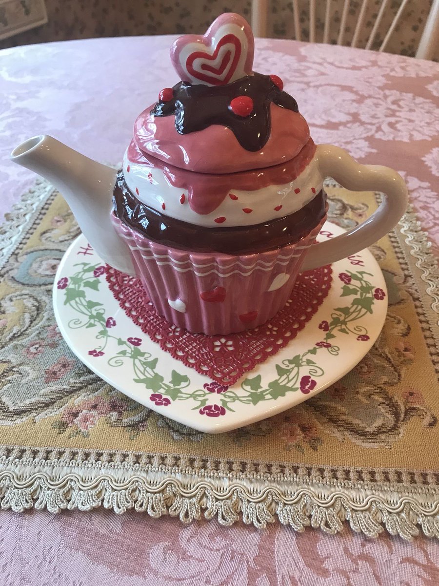 virtualh3arts's tweet photo. ‧˚꒰🧁୭ ˚. ᵎᵎ https://t.co/VvZ1LliQsY