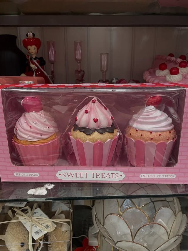 virtualh3arts's tweet photo. ‧˚꒰🧁୭ ˚. ᵎᵎ https://t.co/VvZ1LliQsY