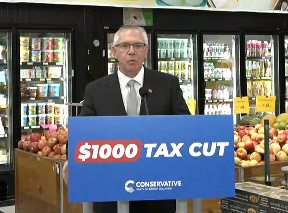 RobShaw_BC's tweet photo. NEW - @LDoerkson announces new tax cut worth $1,000. Says would raise basic provincial income tax exemption to $32,000. Says someone working minimum wage full time would pay no provincial taxes.
Announcement in a grocery store, poking fun at @bcndp failed $1k grocery rebate. https://t.co/ky5DpIqkIs