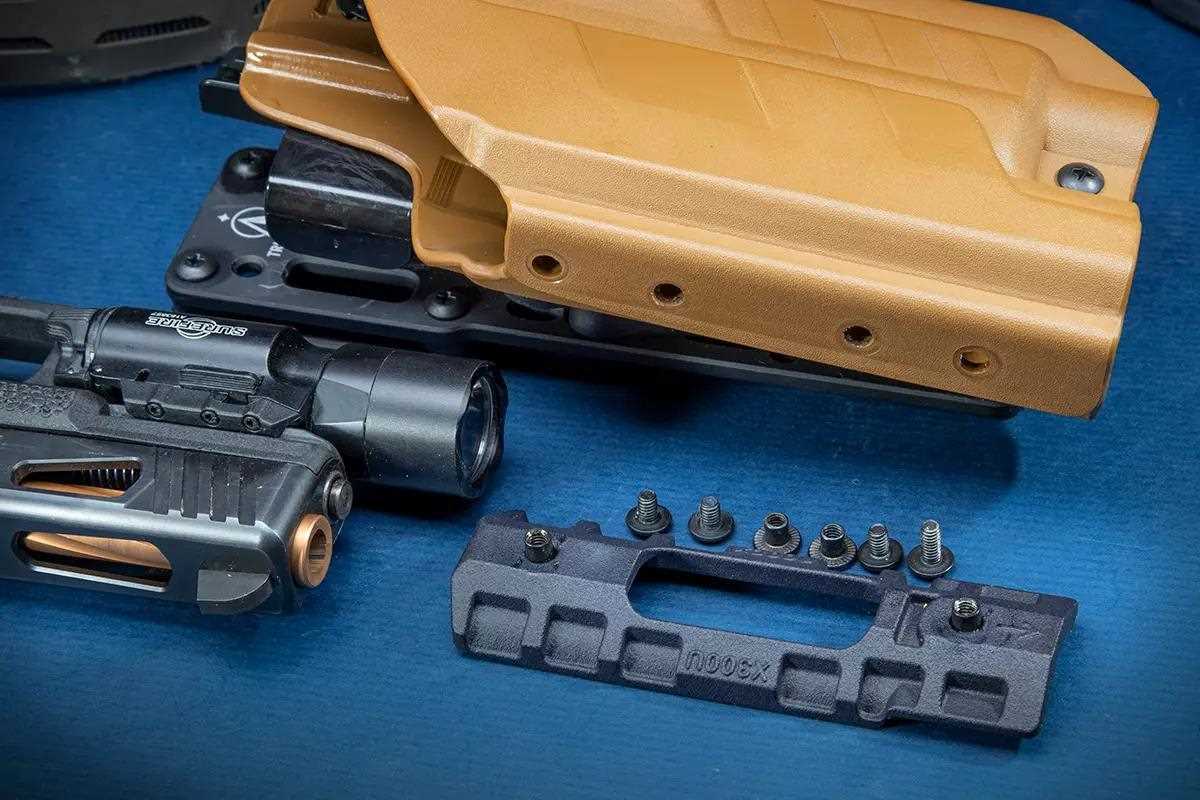 HandgunsMag tweet picture