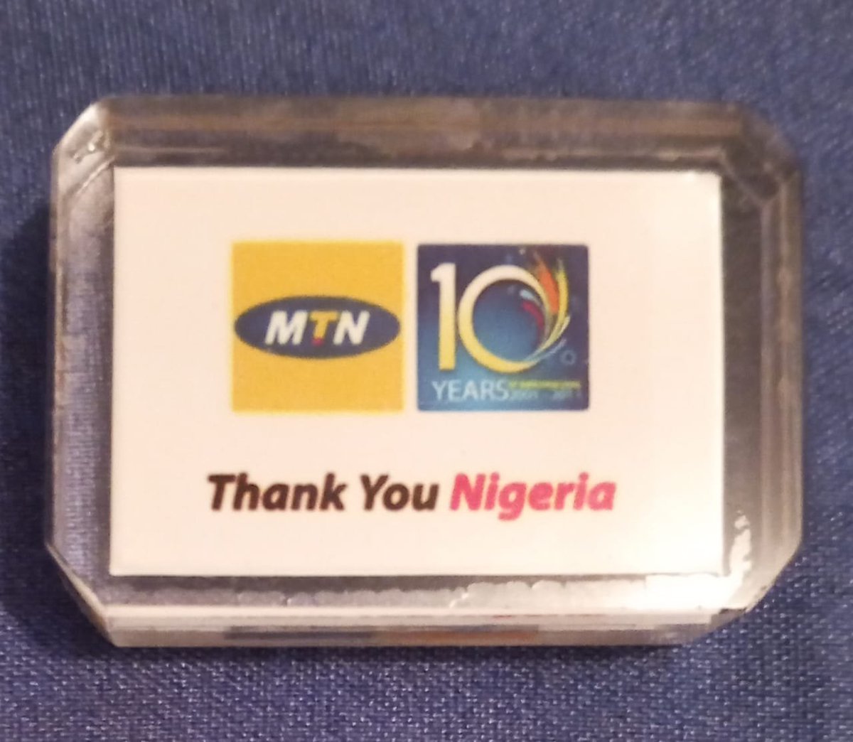 yanwa194094's tweet photo. @MTN180 My MTN 10 Years Anniversary key holder ๐
#TheExtraMile https://t.co/8pTcAD39q6