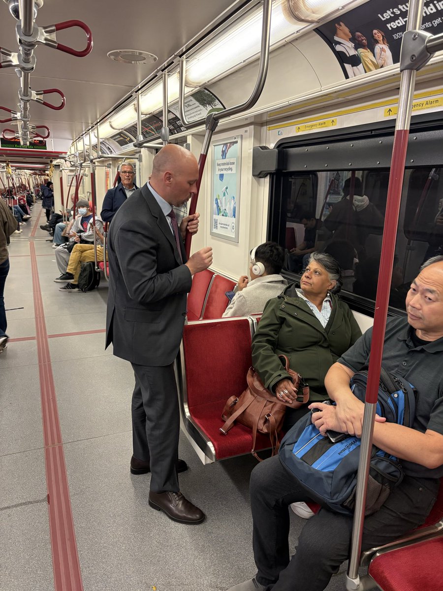 kinsellawarren's tweet photo. Here is Brad Bradford after the CBC debate.

Olivia Chow, if you are wondering, was again presumably using her "private driver."

#topolo https://t.co/bbL7Nvn6ae