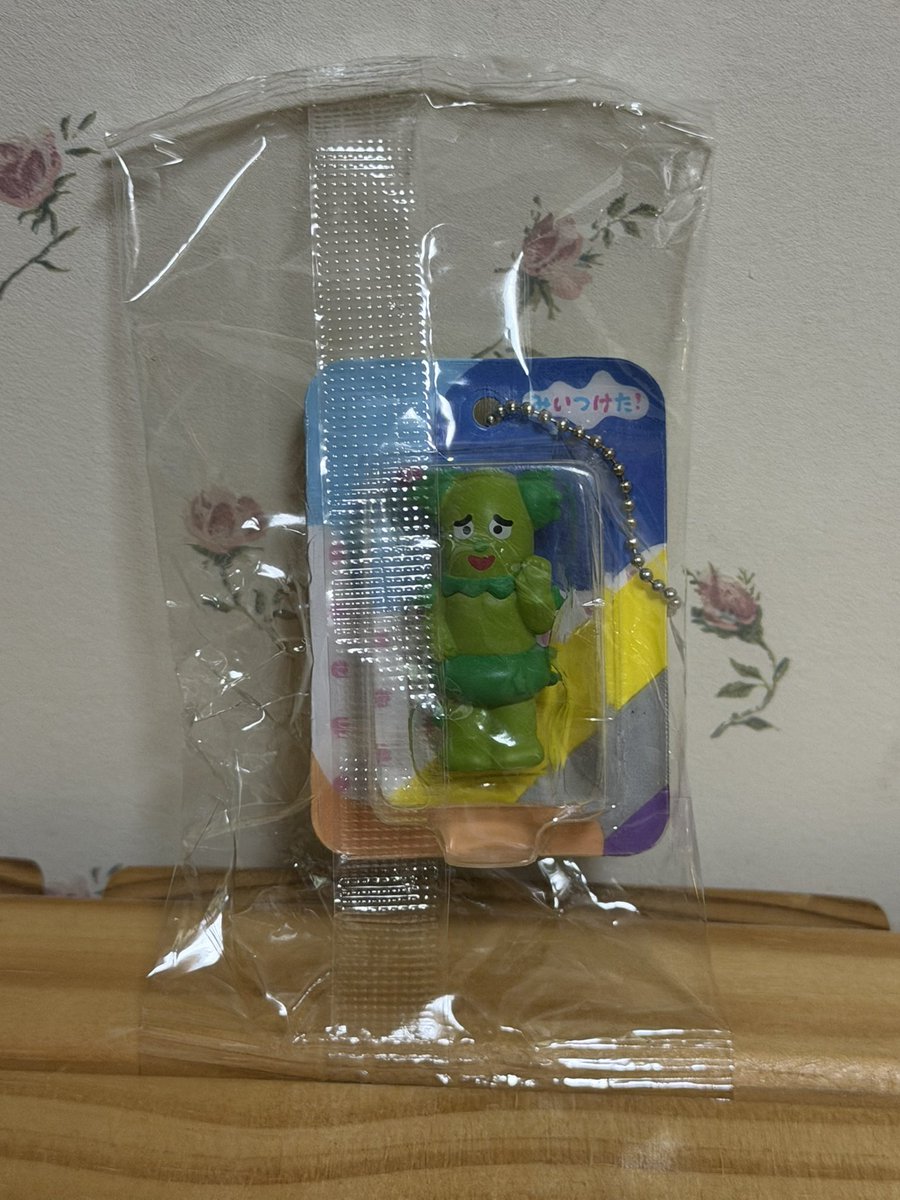 minnyan_25's tweet photo. ガチャ NHK みいつけた！ ミニチュアパッケージチャーム

譲：サボさん
求：オフロスキー

郵送での交換希望です📮
お気軽にお声掛けください⭐️ https://t.co/XTZS81MXXb