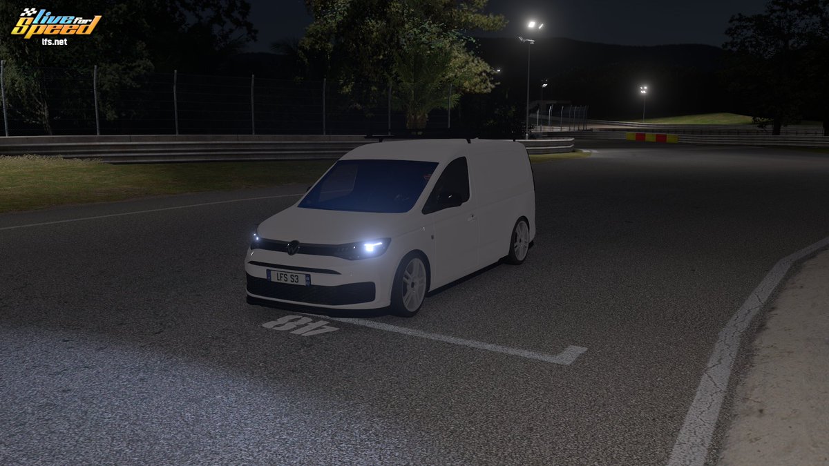 M2402Gaming's tweet photo. #LiveforSpeed #LFS #Showcase #Cars #Mods #Vehicles #Volkswagen #VW #Caddy #VolkswagenCaddy #VolkswagenCaddyTDI #VWCaddy #VWCaddyTDI #Turbo #Diesel #TurboDiesel #Fern #Bay #Black #FernBay #FernBayBlack #Jamaica #Jamajka #Circuit #Murcielago2402Gaming
https://t.co/Z7pgtQaEzB https://t.co/lWsmntc5lv