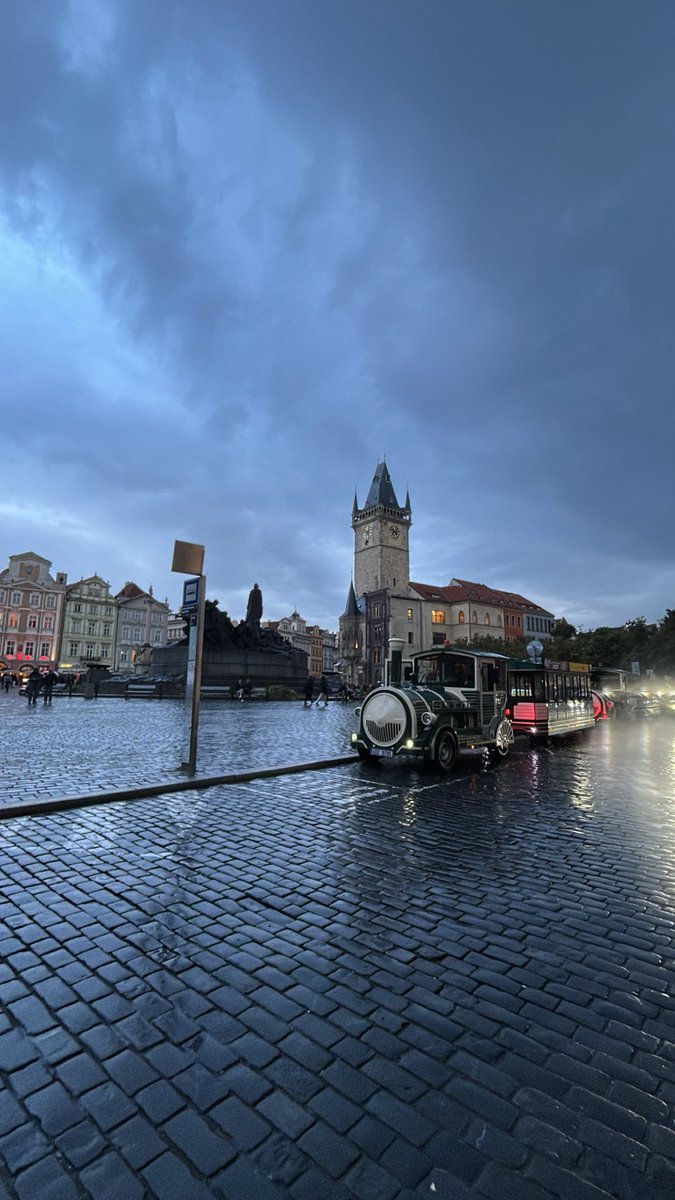 Sekiiro89's tweet photo. Rainy Prague 🌧️ https://t.co/UBFsUg4T0H
