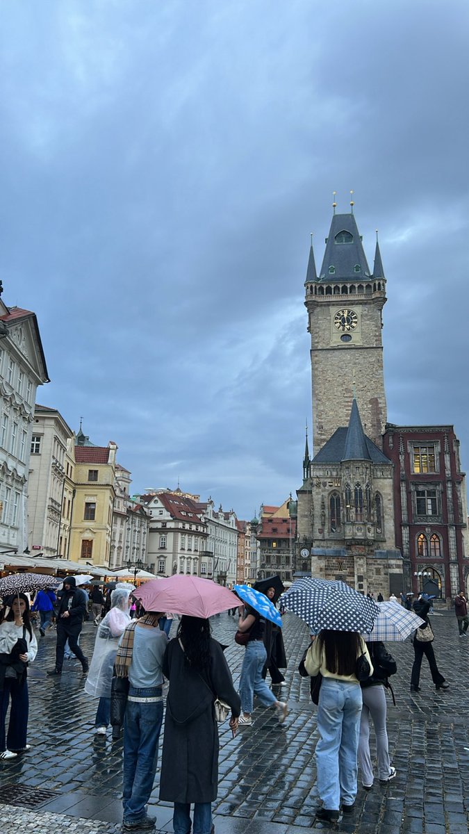 Sekiiro89's tweet photo. Rainy Prague 🌧️ https://t.co/UBFsUg4T0H