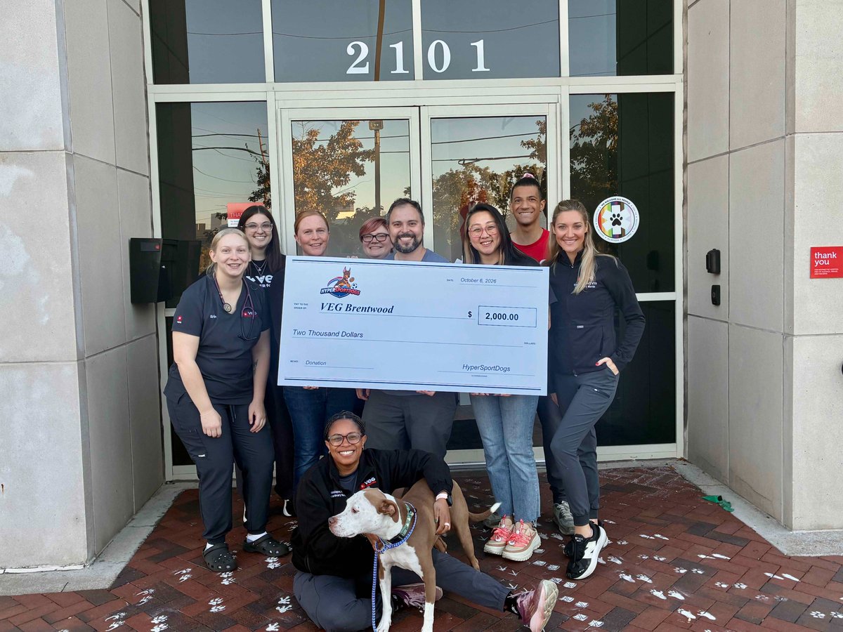 hypersportdogs's tweet photo. 💰HSD Continues it's Donations! 
It was great meeting up with the VEG staff at Brentwood to donate $2000. 

VEG is also going to match the entire donation too. $4000 is going to make a huge difference with animals in need of emergency treatment. https://t.co/r4cUc06LSb
