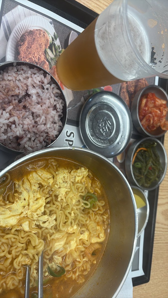 dotorlmuk's tweet photo. 새벽 사우나 https://t.co/j9Syw60FNg