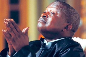 Chaotic112233's tweet photo. @EFFDefence2026 @CMogoeng If you think like that on this issue of  illegal immigrants, you wasted your father's sperms. https://t.co/aGH0qzkVE9