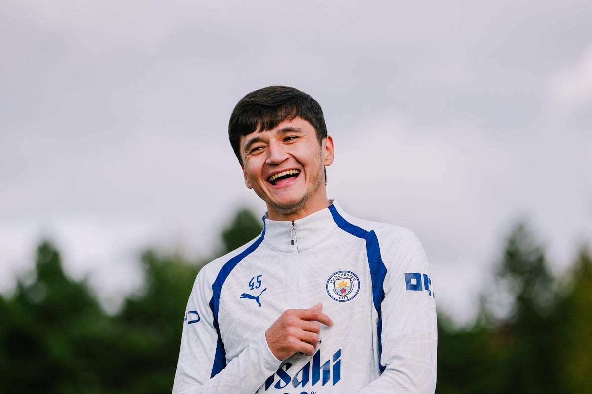 ManCity's tweet photo. 😄😄😄 https://t.co/shKgl3EINe