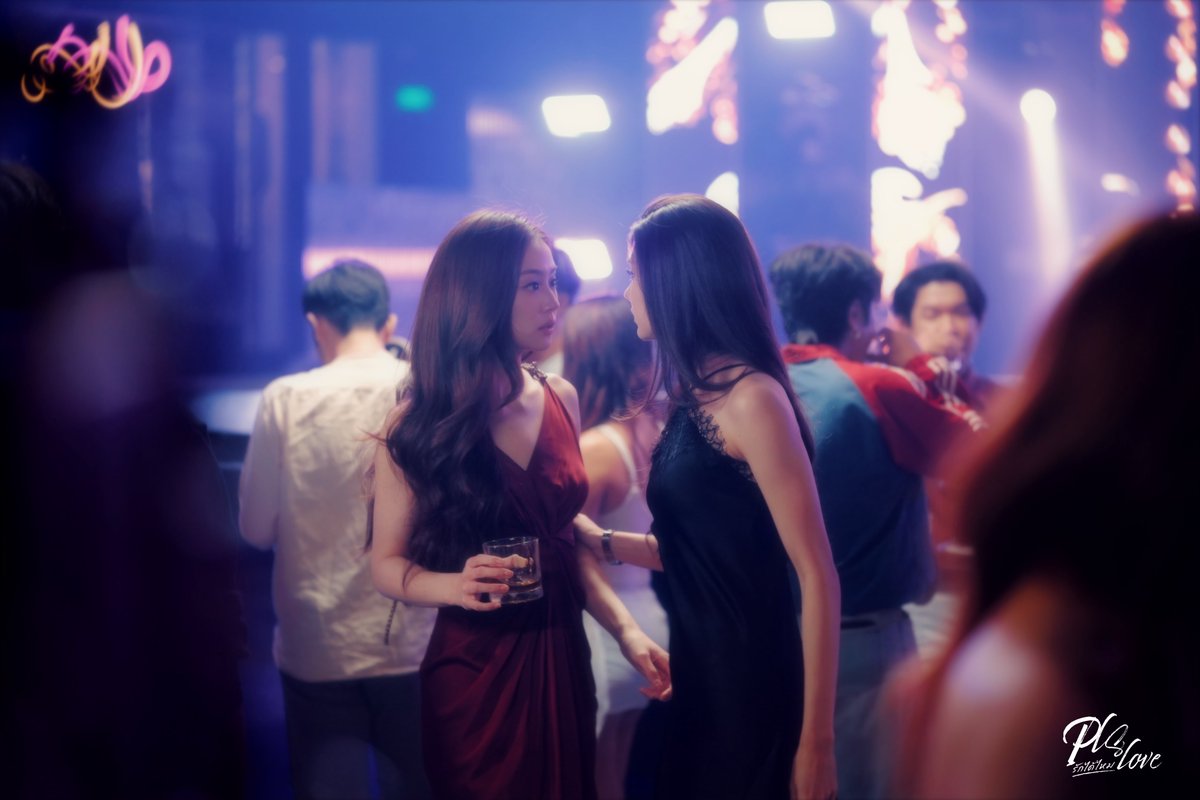 LenaMiu_CH3's tweet photo. #.PLSLoveรักได้ไหมEP5

ป่านตัดสินใจกลับไปที่ Paradise เพื่อช่วยเจ๊มล และเลือกที่จะปิดเรื่องนี้ไม่ให้ภีมรู้ แต่ความลับไม่มีในโลก เมื่อความจริงถูกเปิดเผย ความเชื่อใจที่สร้างกันมาค่อย ๆ พังทลาย ทำให้ความสัมพันธ์ของทั้งคู่ถึงจุดแตกหัก

#PlsLoveรักได้ไหม ทุกวันศุกร์  | เวลา 20:30 น.
ดูทีวีกด 33 ดูออนไลน์ที่ 3Plus
ย้อนหลัง 22.00น. | 3Plus Premium,  iQIYI 
#LenaMiu #ลีน่าหมิว