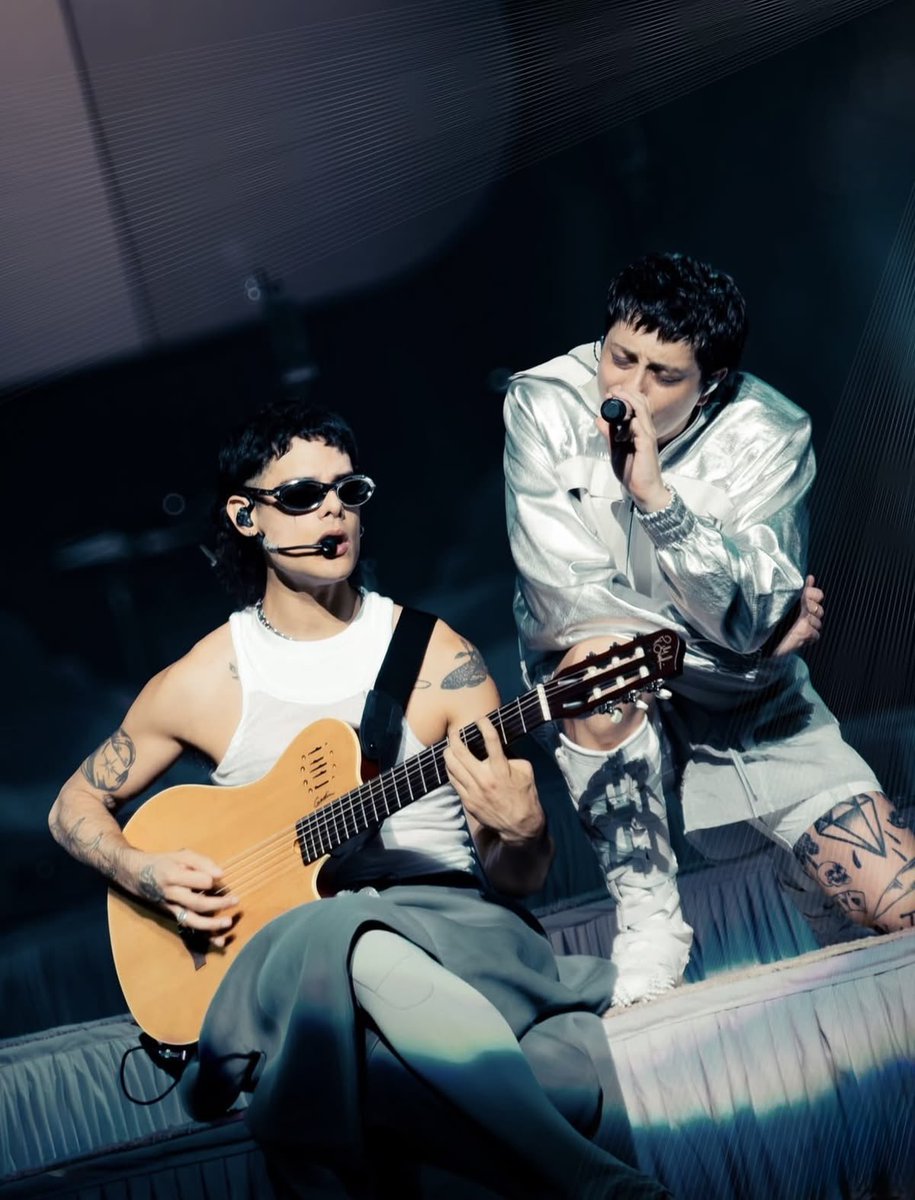 CA7OPACOCRAVE's tweet photo. CA7RIEL y Paco Amoroso le dicen SI a Lollapalooza Argentina, desafortunadamente, el Lollapalooza Argentina no les había preguntado nada… https://t.co/QambD1GpmU