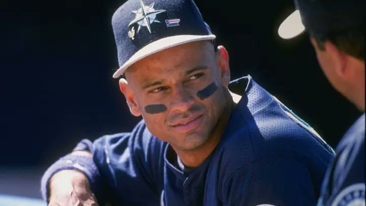 spokaneindians's tweet photo. None other than our very own Joey Cora.
Before an 11-year MLB career that included a 1997 All-Star appearance with the M's, Cora hit .324 with 13 stolen bases for the Spokane Indians in 1985. A pretty cool Spokane connection to the biggest moment in @Mariners history. #GoSpo https://t.co/O0Ph8oWWpJ