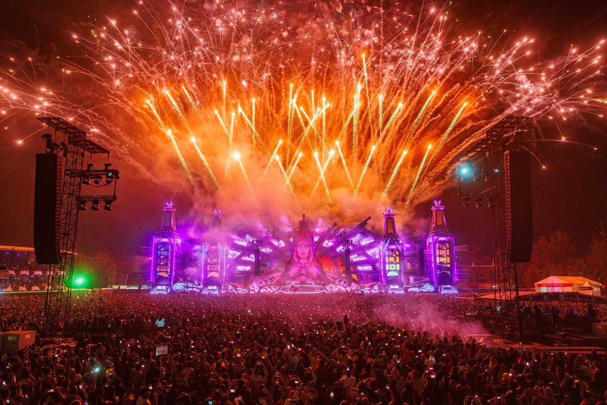 edc_colombia's tweet photo. ¡El conteo final está aquí! 🤩✨ Desliza para todo lo que necesitas saber antes de conocernos por primera vez en Colombia este fin de semana 🫶🇨🇴 https://t.co/Ms9UPZDjOo