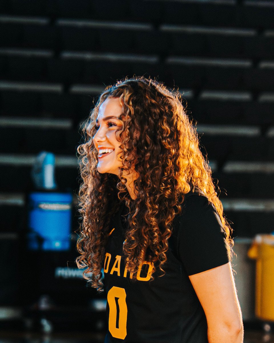 VandalsWBB's tweet photo. ✌️ https://t.co/pYfPyGqpzc