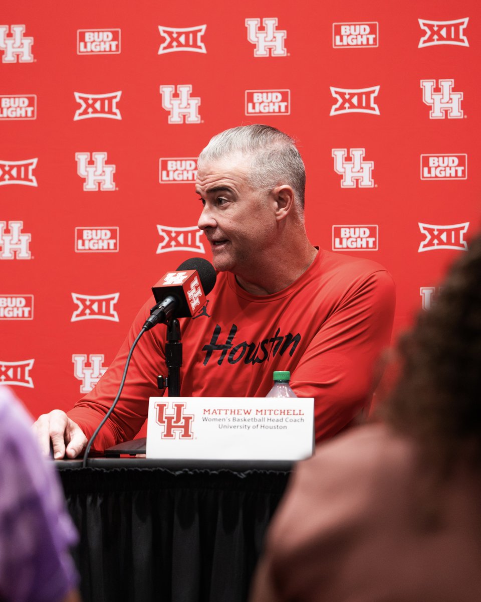 UHCougarWBB tweet picture