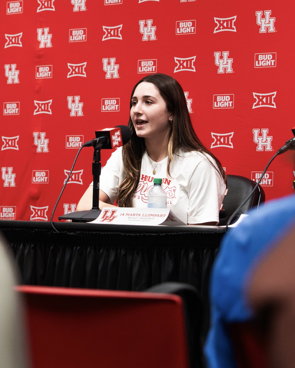 UHCougarWBB tweet picture