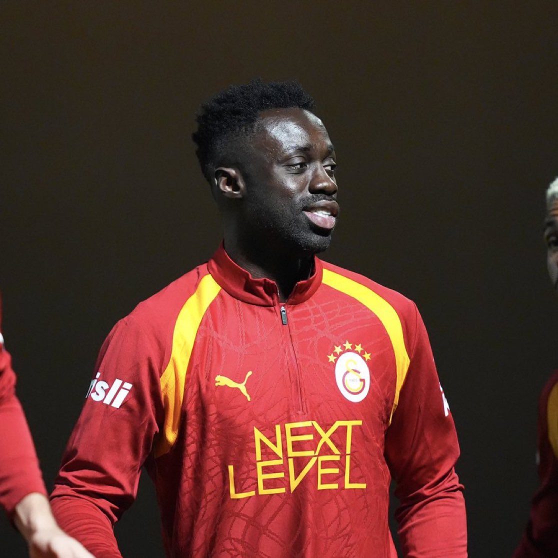 samiyengundem's tweet photo. 👀 Davinson Sanchez, geri döndü. https://t.co/Frh9sM8VSr