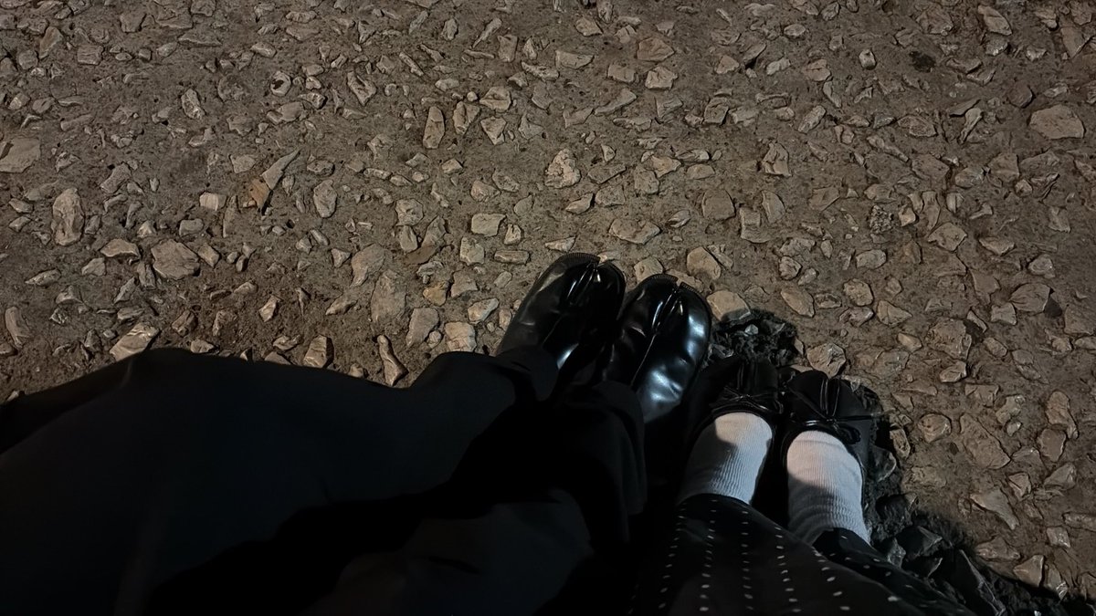 rynmsoui's tweet photo. It’s me and my girlfriend https://t.co/WMzrvC5xzy